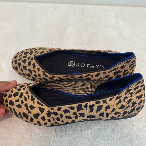 Rothys Shoes The Flat Leopard Print Ballet Flats Round Toe Sz 8 - Picture 3 of 8